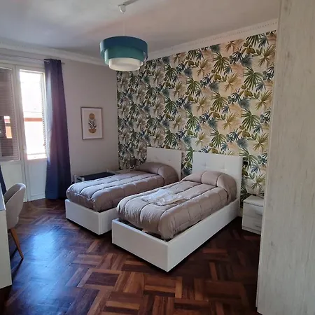 Nyaraló Re Di Vacation *